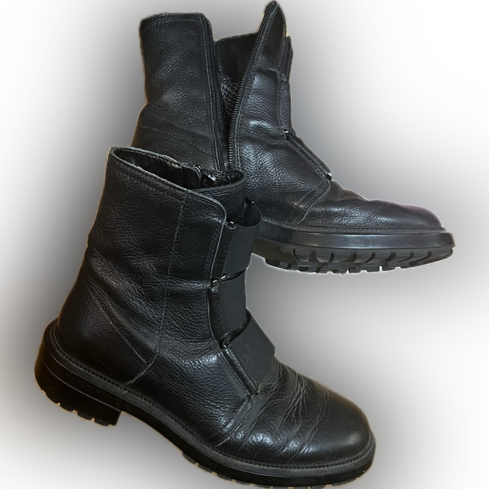 AQUATALIA Liv Black Tumbled Leather Elasticized
Ankle Boot $575